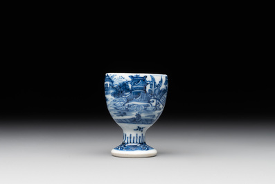 22 Chinese blue and white wares, 19/20th C.