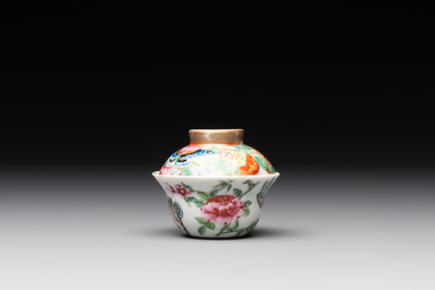 15 Chinese famille rose, qianjiang cai and monochrome wares, 19/20th C.