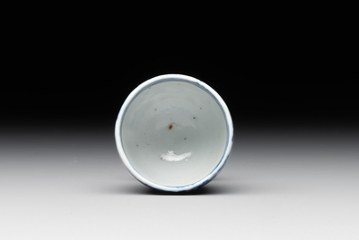 22 Chinese blue and white wares, 19/20th C.
