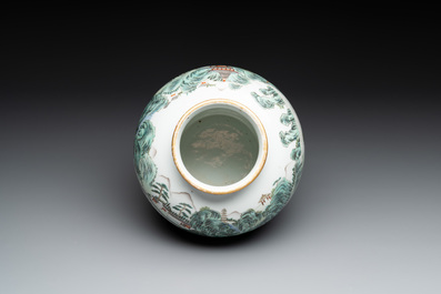 A Chinese famille rose 'fisherman, woodcutter, farmer and scholar 漁樵耕讀圖' vase, Shen De Tang 慎德堂 mark, 19/20th C.