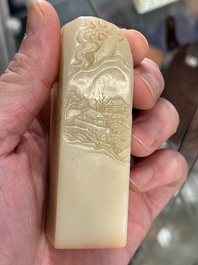 A Chinese soapstone 'Chang Chun Shu Wu Yu Zhi 長春書屋御製' seal with a box, 18th C.