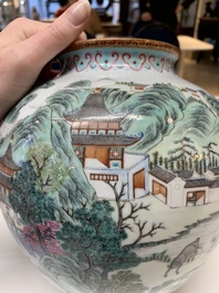 A Chinese famille rose 'fisherman, woodcutter, farmer and scholar 漁樵耕讀圖' vase, Shen De Tang 慎德堂 mark, 19/20th C.