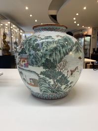 A Chinese famille rose 'fisherman, woodcutter, farmer and scholar 漁樵耕讀圖' vase, Shen De Tang 慎德堂 mark, 19/20th C.