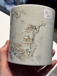 A Chinese famille rose 'cong' vase and a grisaille and iron-red-decorated brush pot, Jingdezhen mark, 20th C.