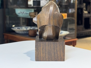 Zakopane School: wooden carving of a fox, marked on the base, Poland, late 19th/early 20th C.