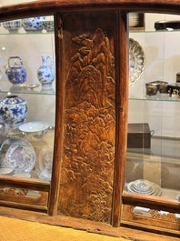 A rare and exceptional Chinese huanghuali sedan chair, Jianyu 肩輿, signed Zhang Dai 張岱, 17th C.