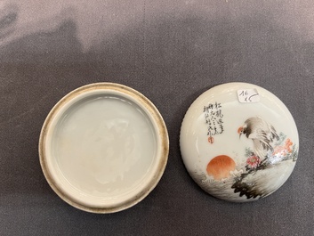 A Chinese grisaille 'orchid' cup, two snuff dishes, a famille rose seal paste box and a qianjiang cai plaque, 19/20th C.