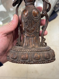 A fine Chinese agarwood Avalokiteshvara Padmapani, 18/19th C.