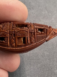 A large and varied collection of Chinese carvings, Qing and later