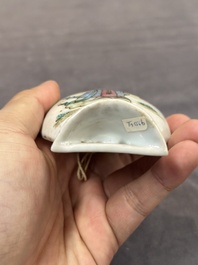 A pair of Chinese famille rose wall vases and a 'gu' vase, 19/20th C.