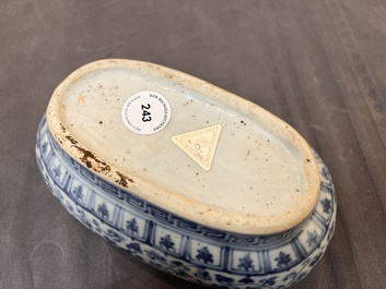 A very rare Chinese blue and white oval box with inner liner and cover, Ming, 15th C.