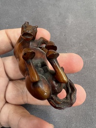 A large and varied collection of Chinese carvings, Qing and later