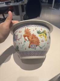 A Chinese famille rose vase, a jardini&egrave;re and a dish, Qianlong and Guangxu marks, 20th C.