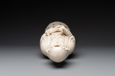 A large Chinese Dehua blanc de Chine figure of Guanyin holding a ruyi, He Chaozong 何朝宗 and Dehua 德化 mark, 20th C.