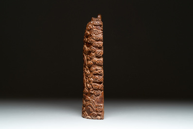 A Chinese huali wooden shrine, 17/18th C.