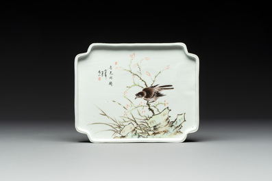 Two Chinese famille rose vases and a qianjiang cai tray, Qianlong mark, 18th C. and later