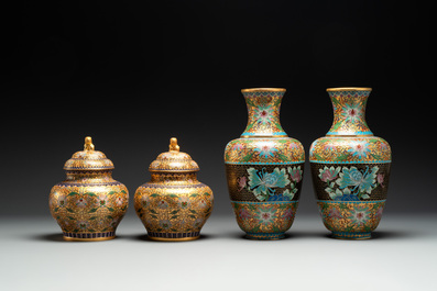 Four pairs of Chinese cloisonn&eacute; vases, 20th C.
