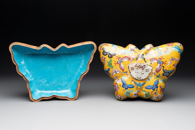 A pair of Chinese cloisonn&eacute; butterfly-form boxes and covers with jade plaques, 20th C.