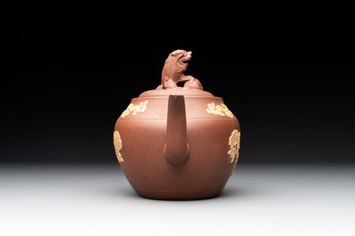 A large Chinese Yixing stoneware teapot and cover, Kangxi