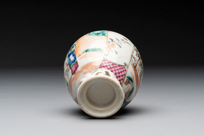 A collection of nine Chinese blue, white and famille rose wares, 18/19th C.
