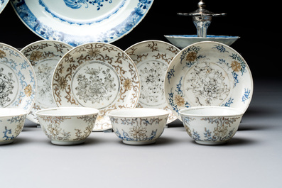 A collection of 24 Chinese blue, white and polychrome wares, 18th C.