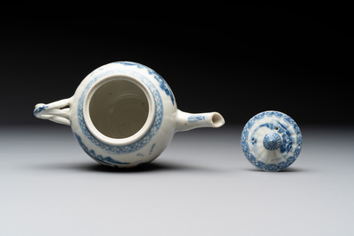 A collection of nine Chinese blue, white and famille rose wares, 18/19th C.