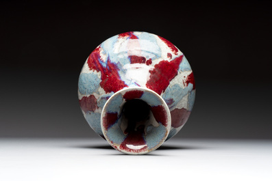 A Chinese flamb&eacute;-glazed ge-type-ground bottle vase, 19th C.