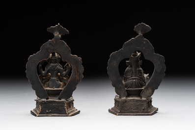 Two small Sino-Tibetan bronze Buddhas, 19/20th C.