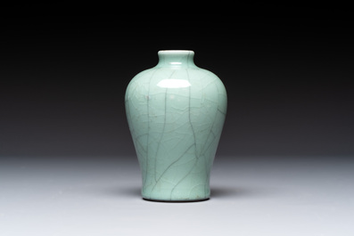 Five Chinese monochrome miniature vases, 19th C.