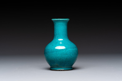 Five Chinese monochrome miniature vases, 19th C.