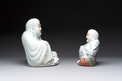 Four Chinese famille rose Milefo Buddhas, Wan Tongshun 萬同順 mark, 20th C.