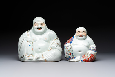 Four Chinese famille rose Milefo Buddhas, Wan Tongshun 萬同順 mark, 20th C.