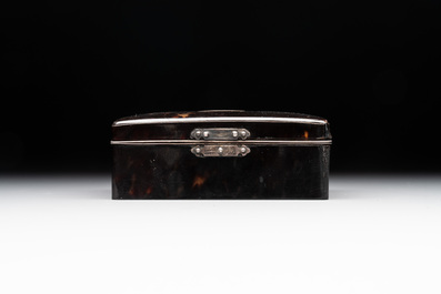 A tortoiseshell cigarette case, a card holder and a casket, 19/20th C.