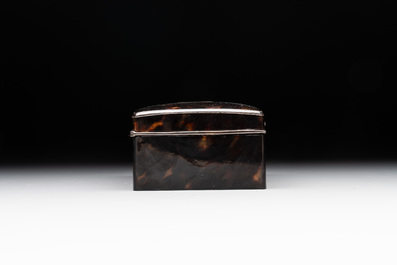 A tortoiseshell cigarette case, a card holder and a casket, 19/20th C.