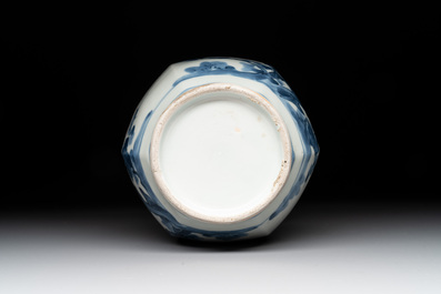 A Japanese Arita blue and white jar, a dish and a ewer, Edo, 17/18th C.