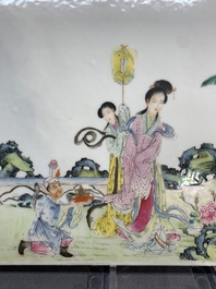 A pair of Chinese famille rose plaques with garden scenes, Ju Ren Tang 居仁堂 mark, 19/20th C.