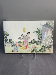 A pair of Chinese famille rose plaques with garden scenes, Ju Ren Tang 居仁堂 mark, 19/20th C.