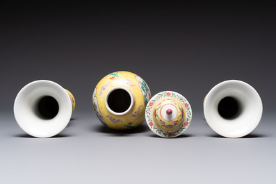 A famille rose-style garniture of three vases, Samson, Paris, 19th C.