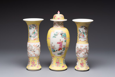 A famille rose-style garniture of three vases, Samson, Paris, 19th C.