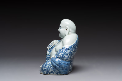 A Chinese blue and white Milefo Buddha, Zhu Mao Ji Zao 朱茂記造 mark, 19/20th C.