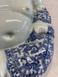 A Chinese blue and white Milefo Buddha, Zhu Mao Ji Zao 朱茂記造 mark, 19/20th C.
