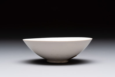 A fine Chinese 'ding' or ding-type tea bowl, Song/Jin