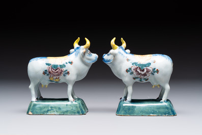 A pair of polychrome Dutch Delft cows, 18th C.