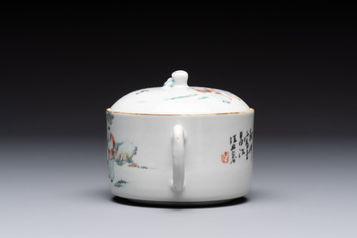 A Chinese blue and white 'dragon' brush pot and a qianjiang cai teapot, signed Wang Zhaoli 汪照藜, 19/20th C.