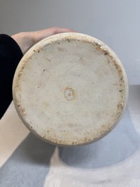 A pair of Chinese wucai vases and covers with court ladies and playing boys, Transitional period