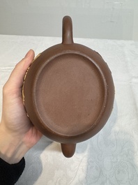 A large Chinese Yixing stoneware teapot and cover, Kangxi