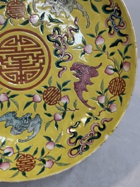 A collection of 38 books and 22 catalogues on Chinese painting and calligraphy