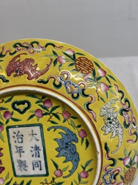A collection of 38 books and 22 catalogues on Chinese painting and calligraphy