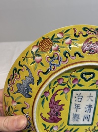 A collection of 38 books and 22 catalogues on Chinese painting and calligraphy