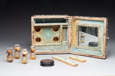 A fine Ottoman scent casket with floral relief silver panels, 19th C.